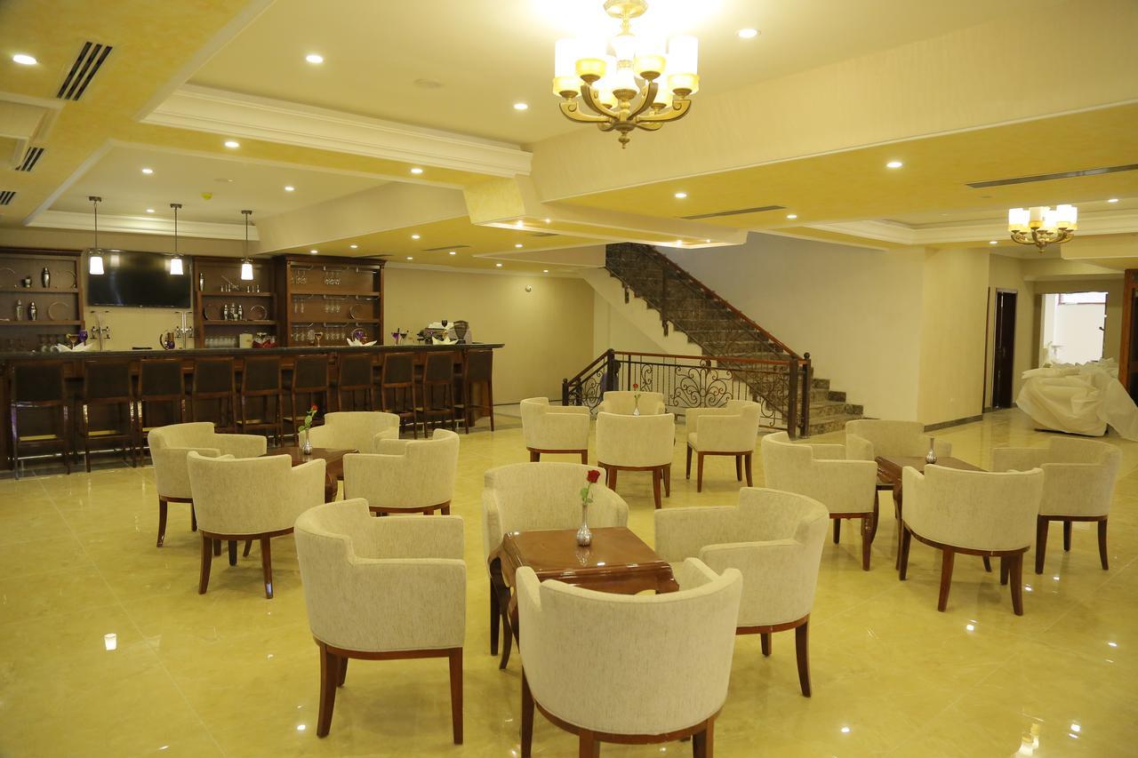 Sapphire Addis Otel Dış mekan fotoğraf